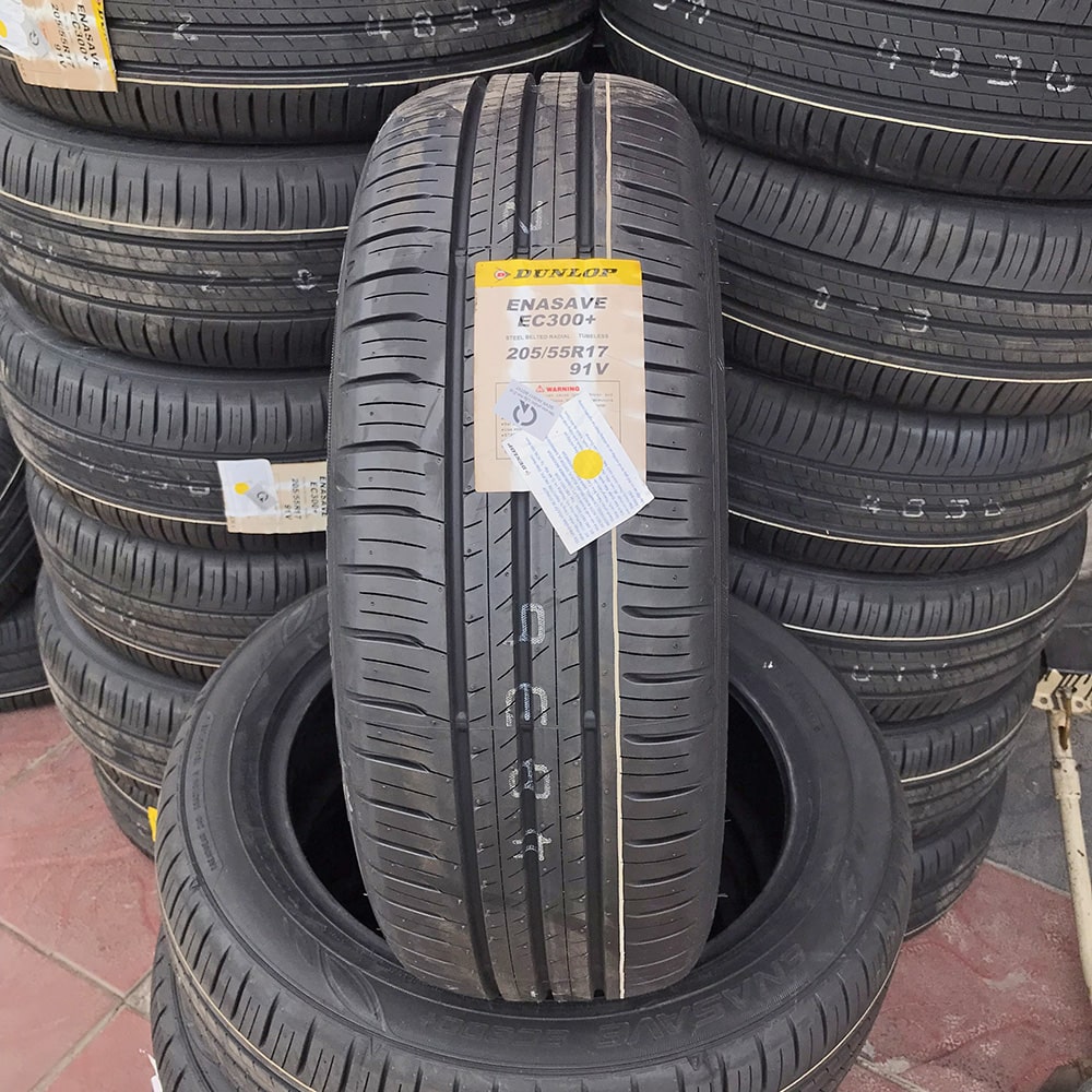 Lốp Dunlop 205/55R17 91V EC300+ Lốp Mitsubishi Xpander Lốp Xpander